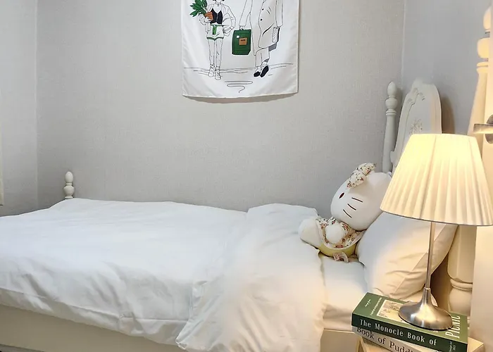 빌라 #mia Station 5분#airport Bus 6102 #long -term Sales #hongdae #myeongdong#강남 *